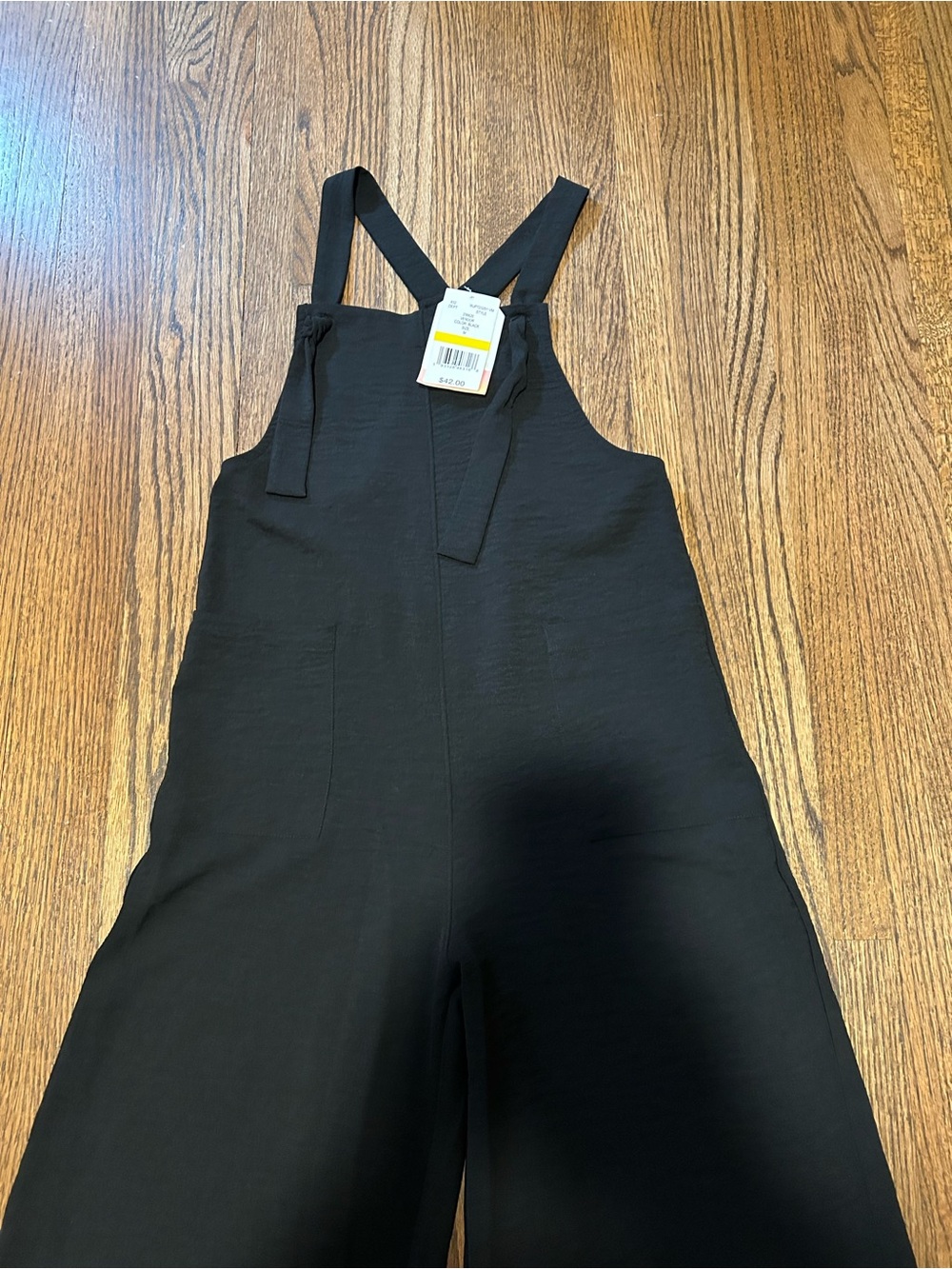 NWT Black Wide Leg Jumpsuit Size M Cropped Minimalist Sleeveless Boutique - Picture 3 of 9